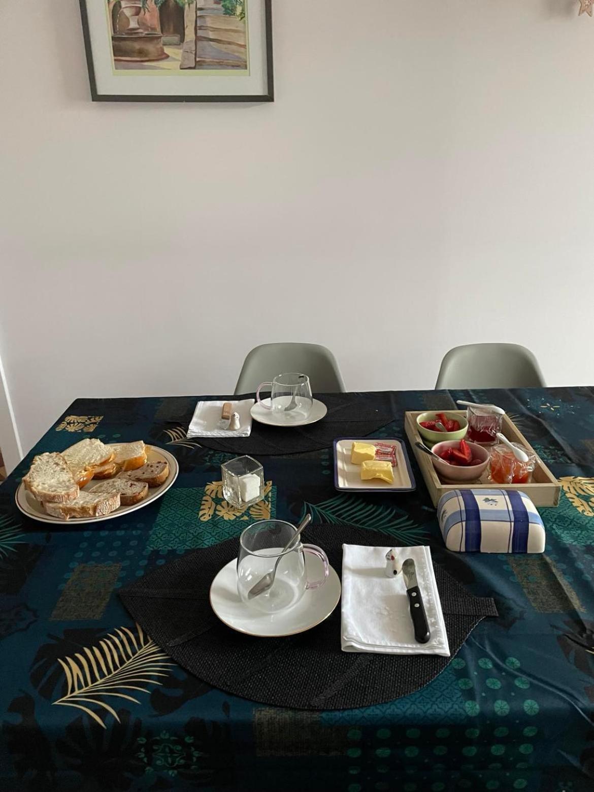 Les Agapanthes Bed & Breakfast Vaux-en-Beaujolais Luaran gambar